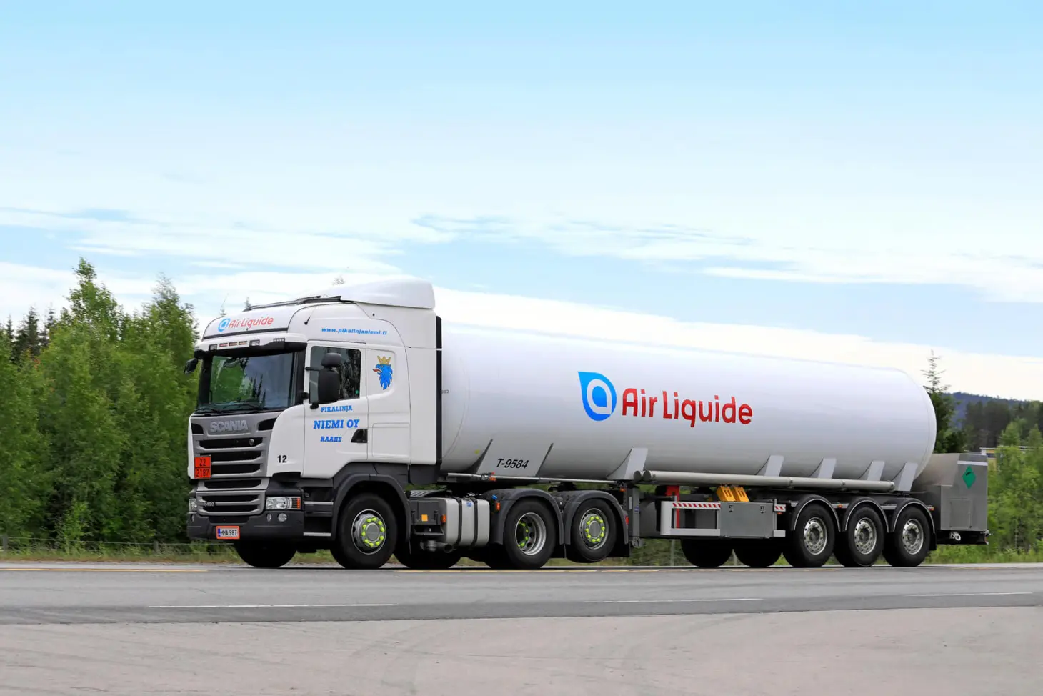 air-liquide-tanker